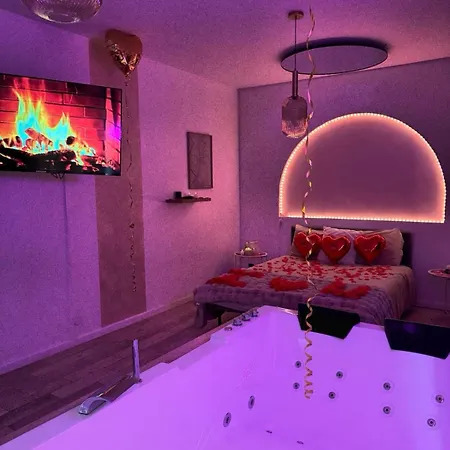 Apartman Mb Loveroom Jacuzzi *