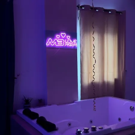 Mb Loveroom Jacuzzi Le Blanc-Mesnil