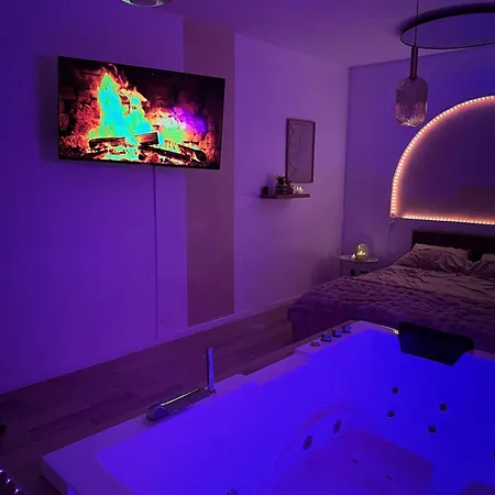 Mb Loveroom Jacuzzi Apartman